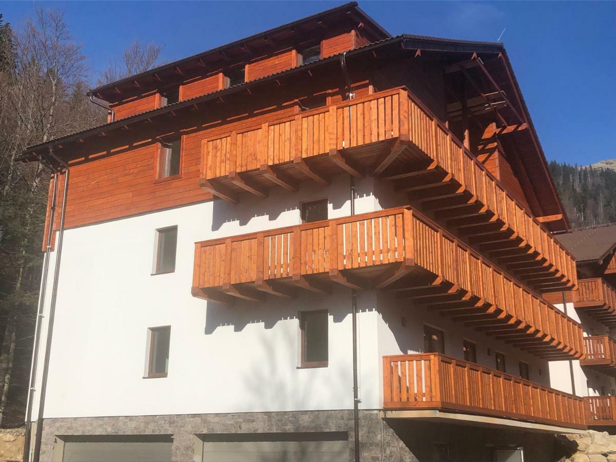Apartmanovy Dom Poludnica - Chopok Juh Tale Exterior photo