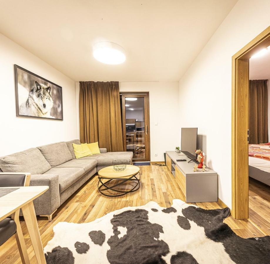 Apartmanovy Dom Poludnica - Chopok Juh Tale Exterior photo