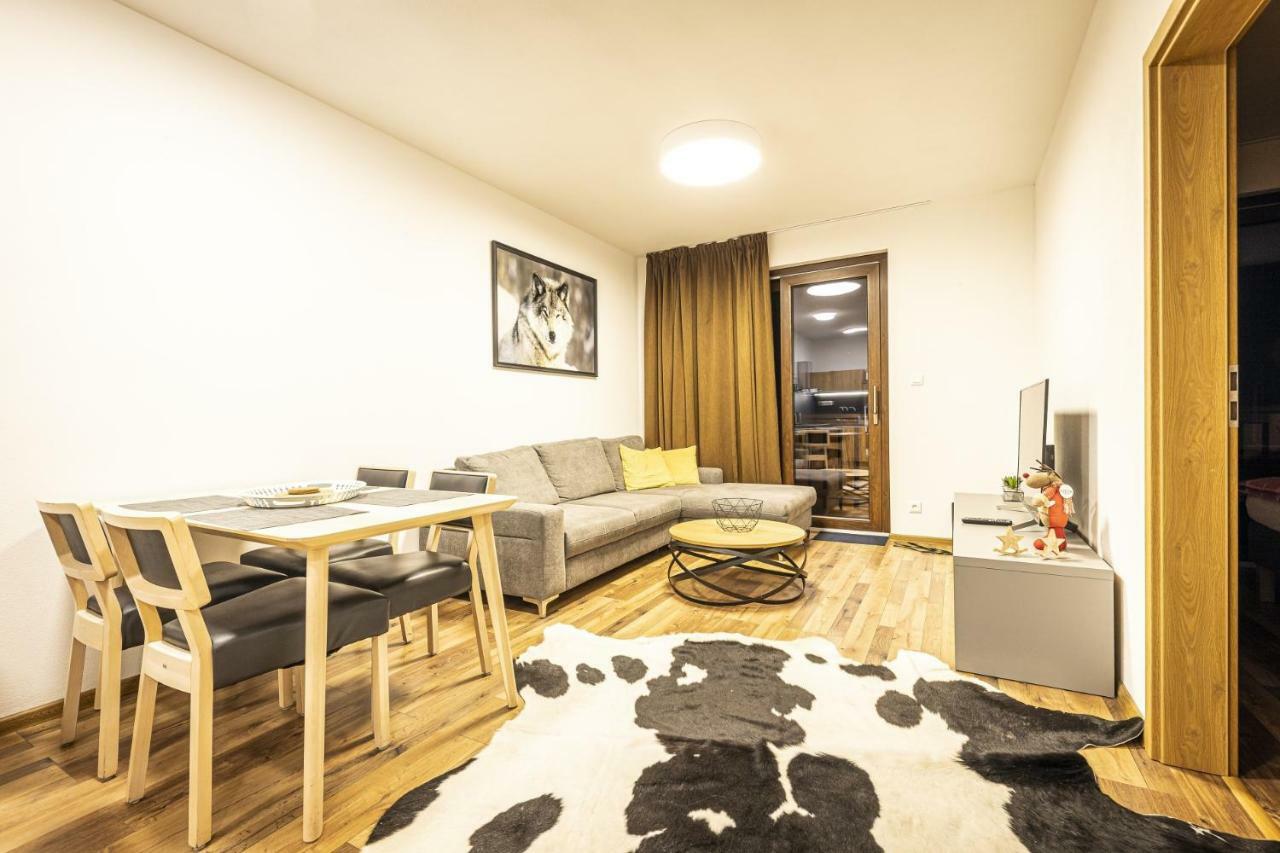 Apartmanovy Dom Poludnica - Chopok Juh Tale Exterior photo