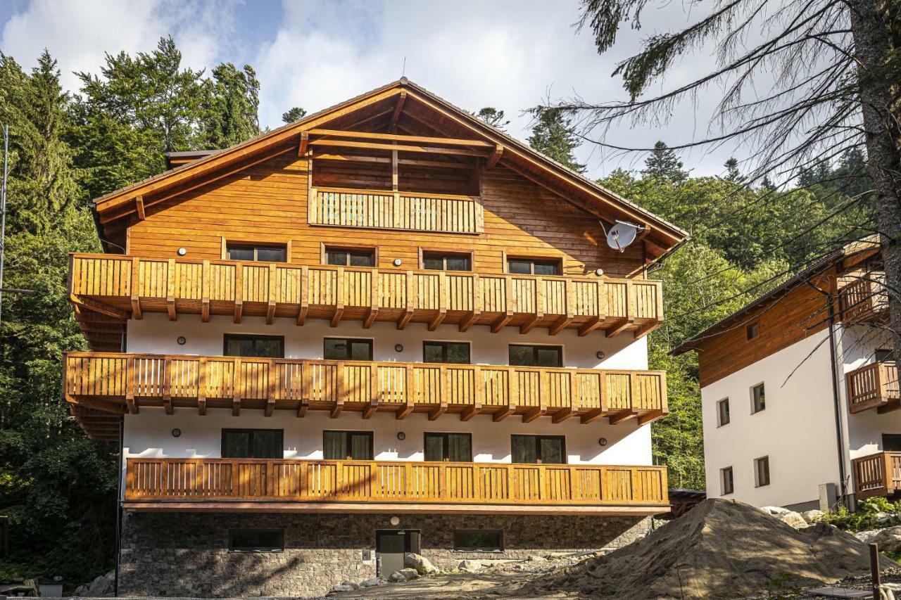 Apartmanovy Dom Poludnica - Chopok Juh Tale Exterior photo